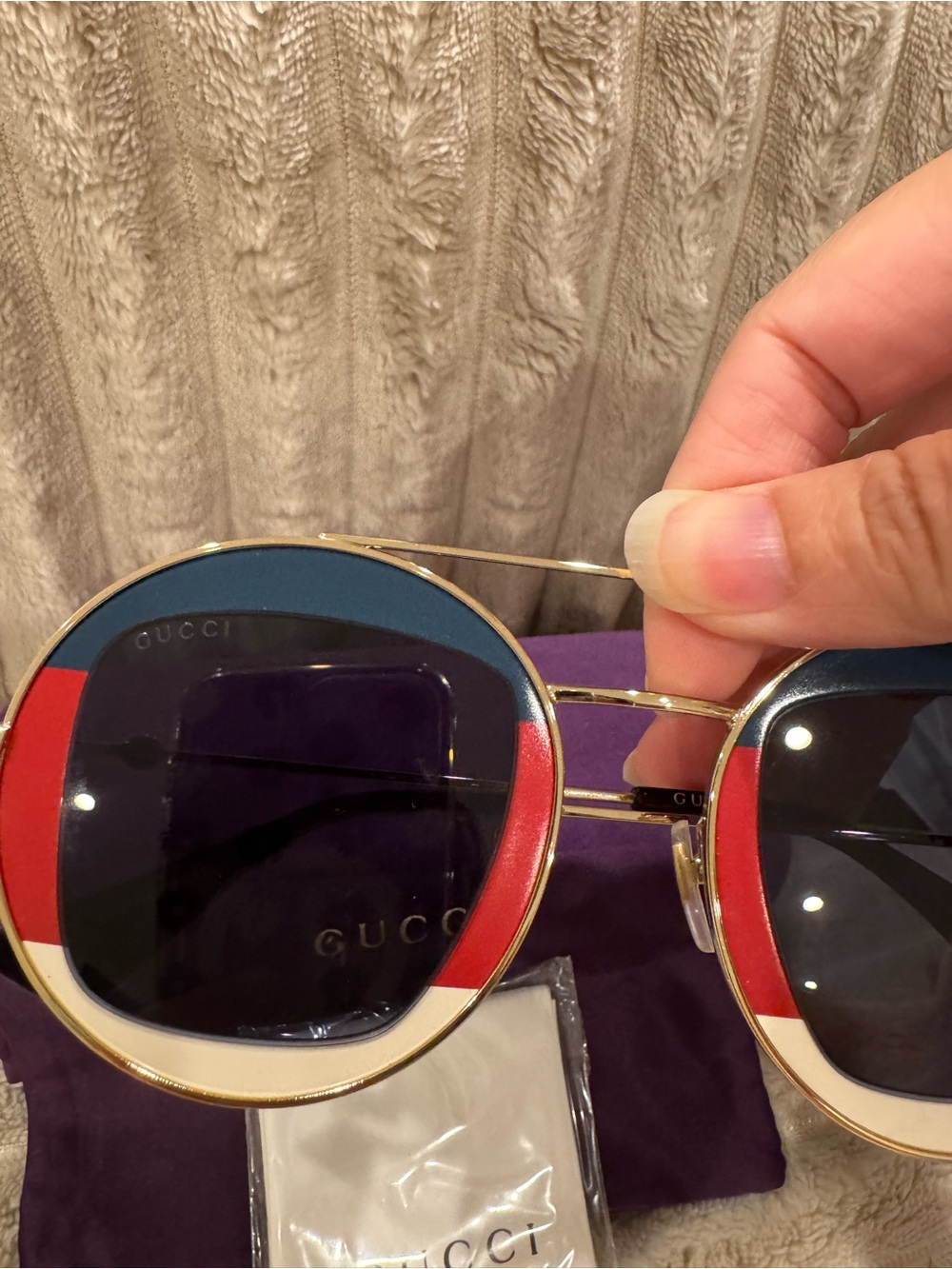 Gucci Round Sunglasses with Gold Frame and Blue, Red, Cream Accents - Picture 2 of 5